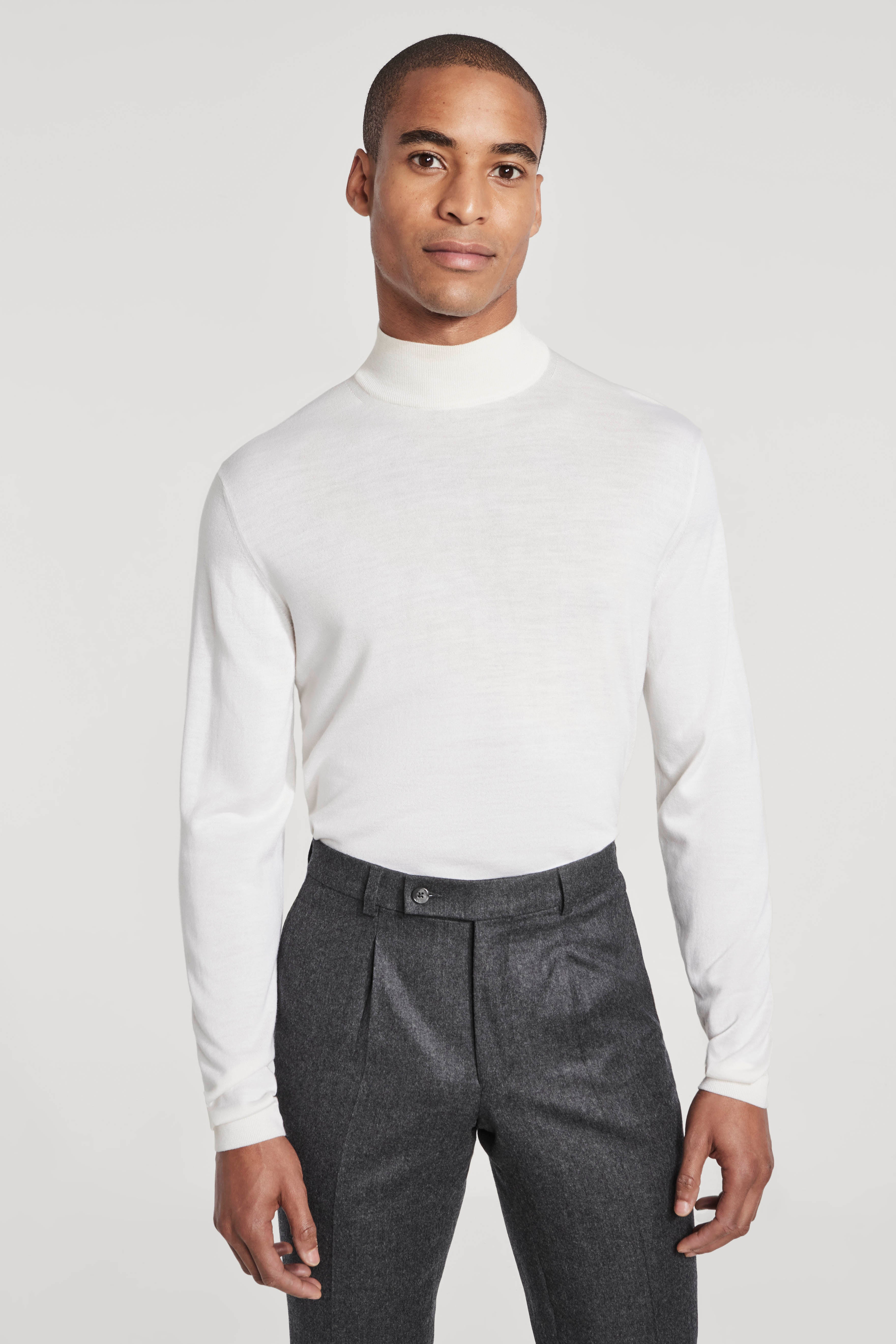 Alt view Ecru Mock Neck