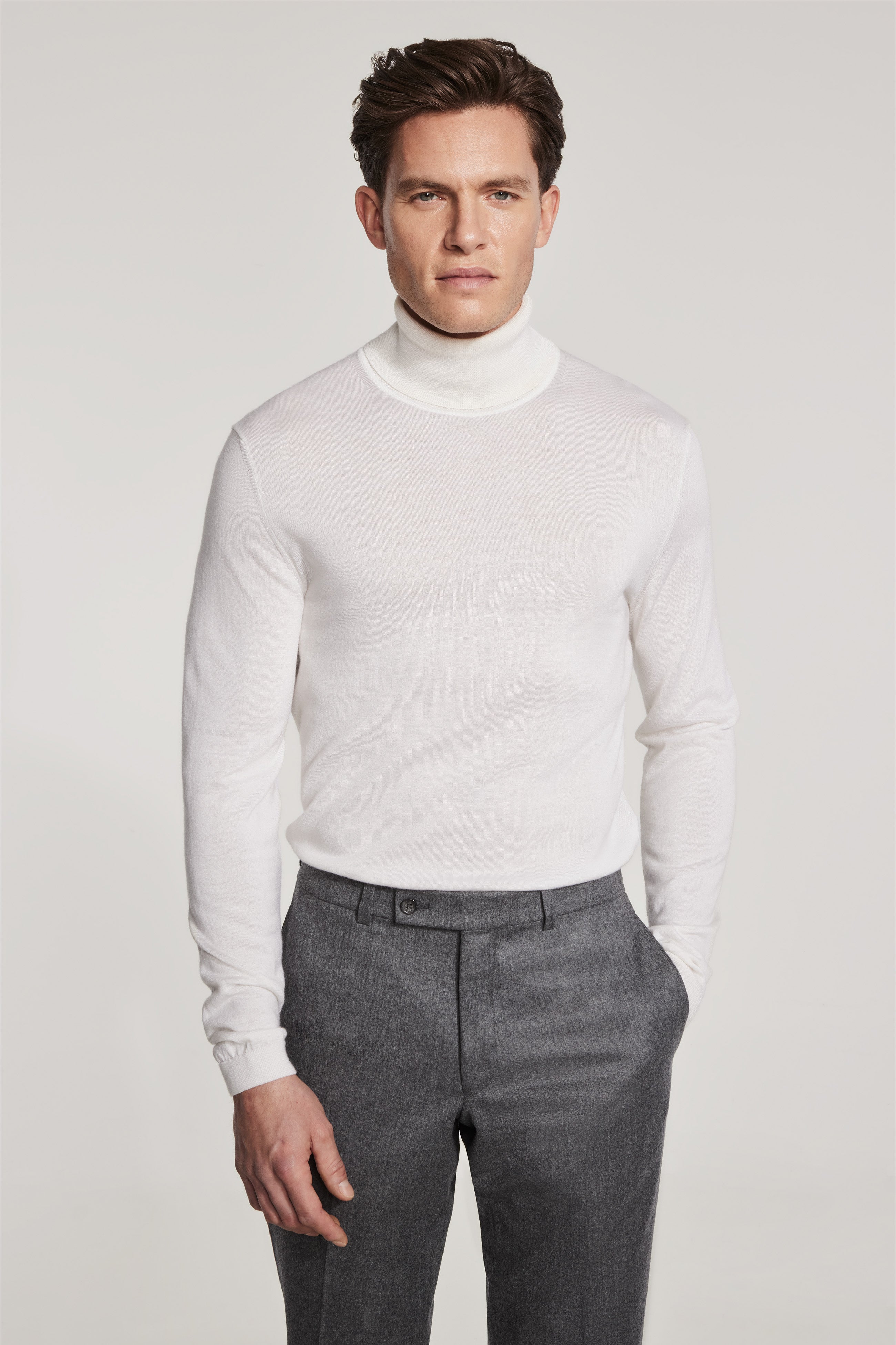 Alt view Ecru Turtleneck